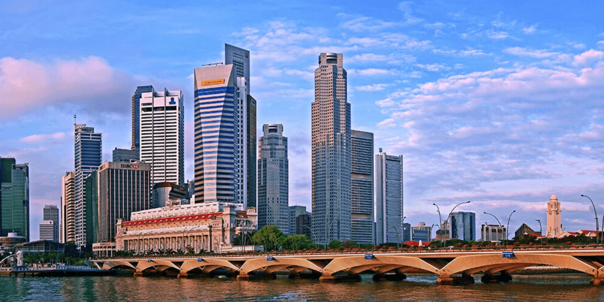 Singapore 1-min.webp